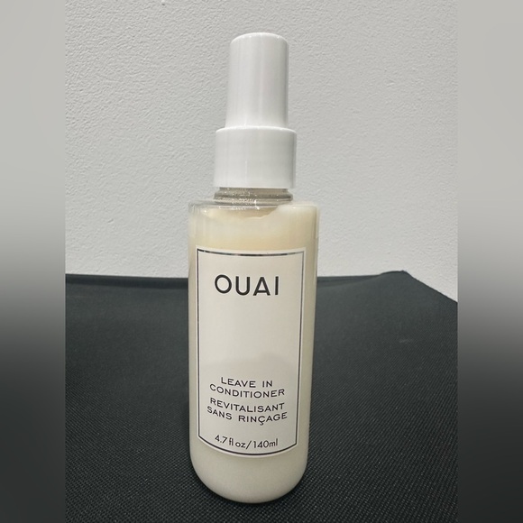 OUAI LEAVE IN CONDITIONER REVITALISANT SANS RINÇAGE
4.7 fl oz/140ml - Picture 1 of 2